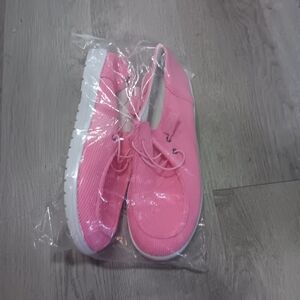 Pink and White Casual Sneakers with Vibrant Design